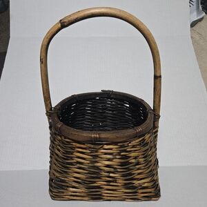 Woven Bamboo Wicker Flower Basket Ikebana Vessel